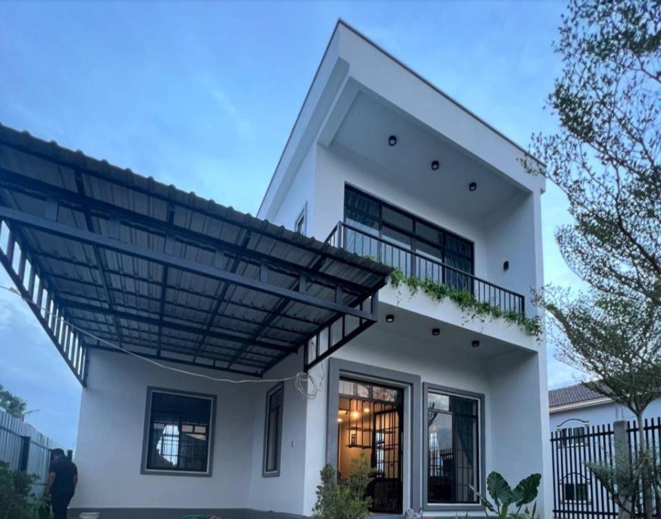 Hang Meas Boutique Hotell Kampot Exteriör bild