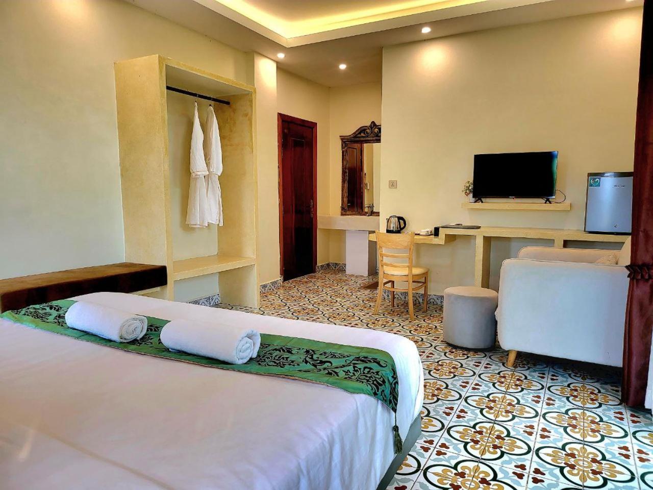 Hang Meas Boutique Hotell Kampot Exteriör bild